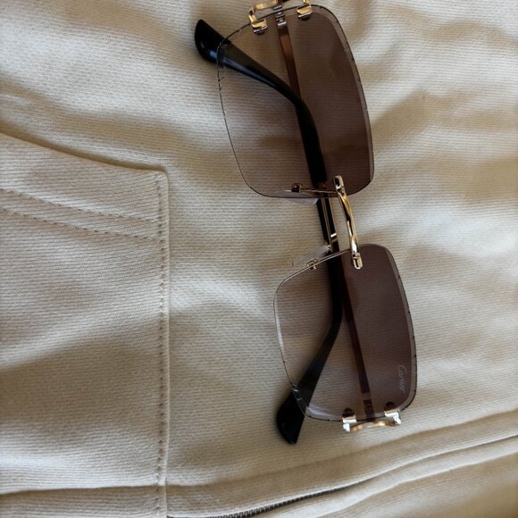 Brand new Cartier sunglasses - Picture 4 of 5